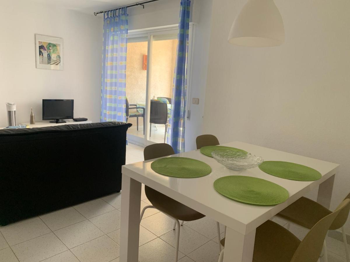 Piso Vacacional Con Piscina En Benicassim Daire Dış mekan fotoğraf